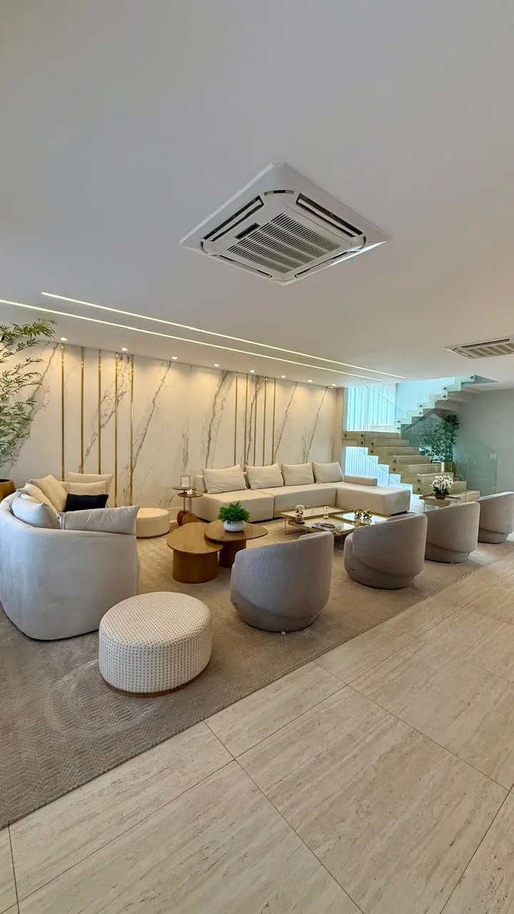 Casa com Sala de Jogos Alphaville